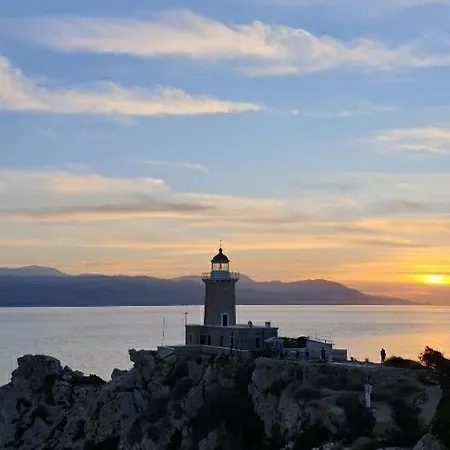 Comfortable In Loutraki (Corinthia)