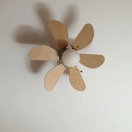 Comfortable In 아파트